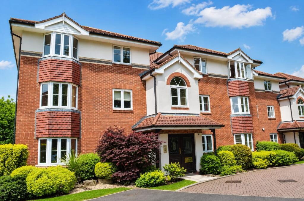 2 bed Apartment for rent in Handforth. From C & R Properties Ltd - Salford Manchester
