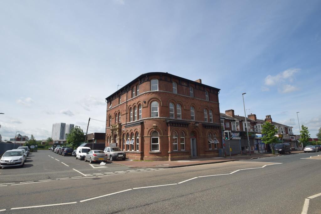 1 bed Block for rent in Salford. From C & R Properties Ltd - Salford Manchester