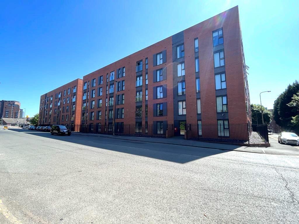 3 bed Apartment for rent in Salford. From C & R Properties Ltd - Salford Manchester 3 bed Apartment for rent in Salford. From C & R Properties Ltd - Salford Manchester