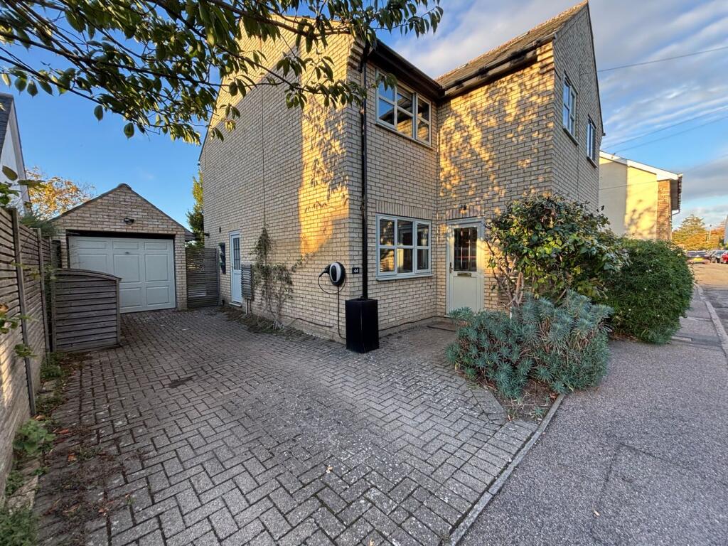 3 bed Semi Detached for rent in Baldock. From Country Properties - Baldock 3 bed Semi Detached for rent in Baldock. From Country Properties - Baldock