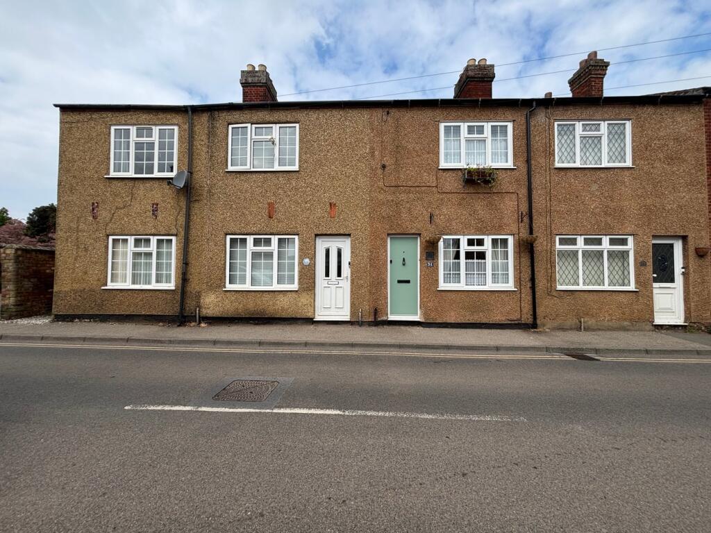 2 bed Mid Terraced House for rent in Potton. From Country Properties - Biggleswade