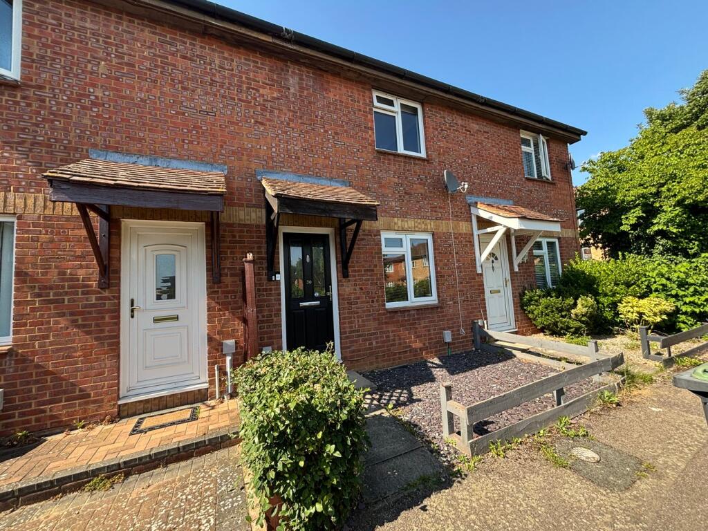 2 bed Mid Terraced House for rent in Biggleswade. From Country Properties - Biggleswade