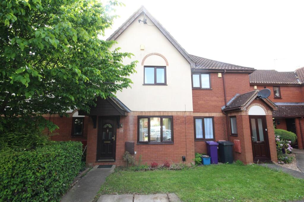 3 bed Mid Terraced House for rent in Letchworth. From Country Properties - Letchworth Garden City