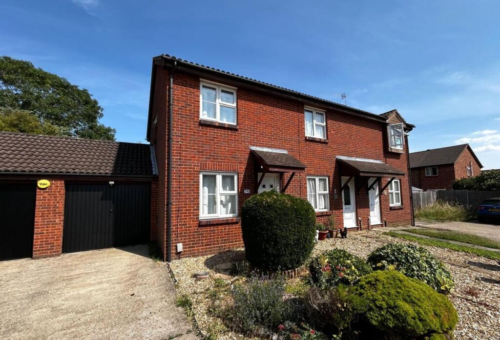 2 bed End of Terrace for rent in Letchworth. From Country Properties - Letchworth Garden City 2 bed End of Terrace for rent in Letchworth. From Country Properties - Letchworth Garden City