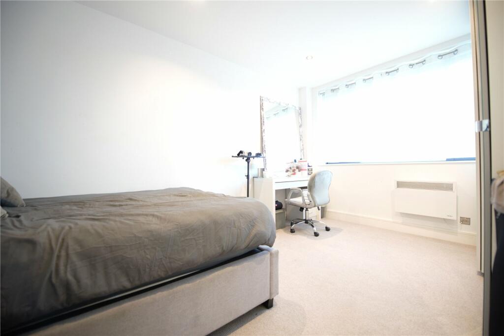 1 bed 1st Floor Flat for rent in Maidstone. From Ben Siggins Estate Agents - Maidstone