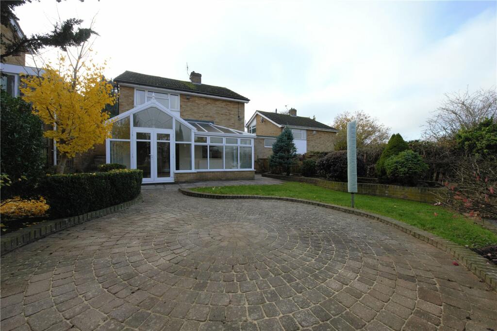 4 bed Link detached for rent in East Farleigh. From Ben Siggins Estate Agents - Maidstone 4 bed Link detached for rent in East Farleigh. From Ben Siggins Estate Agents - Maidstone