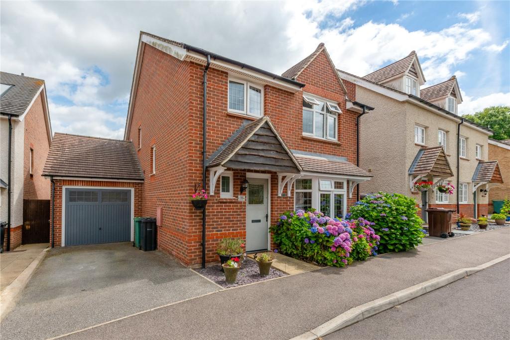 4 bed Detached for rent in Maidstone. From Ben Siggins Estate Agents - Maidstone