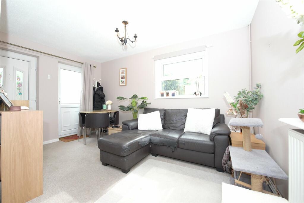 1 bed Semi Detached for rent in Maidstone. From Ben Siggins Estate Agents - Maidstone