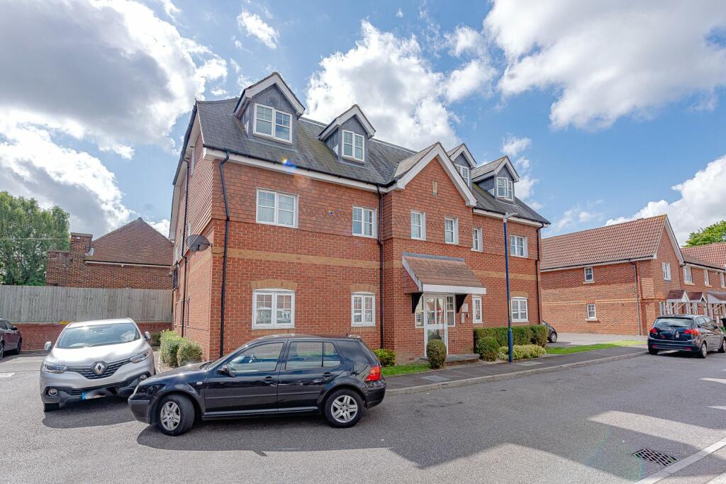 2 bed 1st Floor Flat for rent in Maidstone. From Ben Siggins Estate Agents - Maidstone