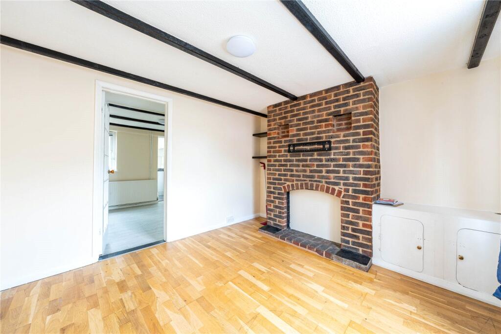 2 bed Mid Terraced House for rent in Maidstone. From Ben Siggins Estate Agents - Maidstone