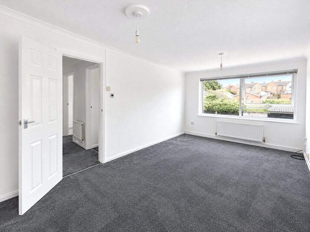 2 bed End of Terrace for rent in Maidstone. From Ben Siggins Estate Agents - Maidstone
