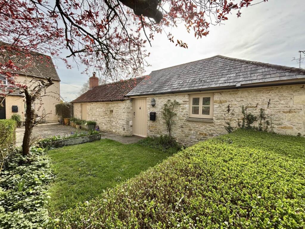 2 bed Barn Conversion for rent in Horton. From Milburys - Chipping Sodbury