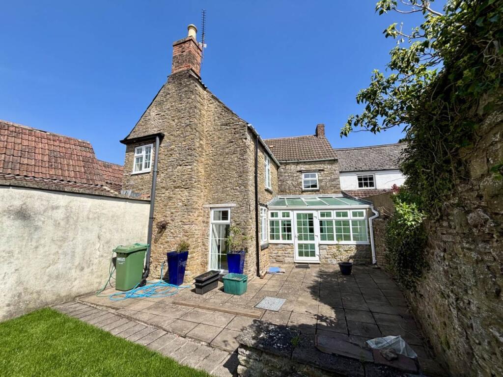 3 bed Mid Terraced House for rent in Wickwar. From Milburys - Chipping Sodbury