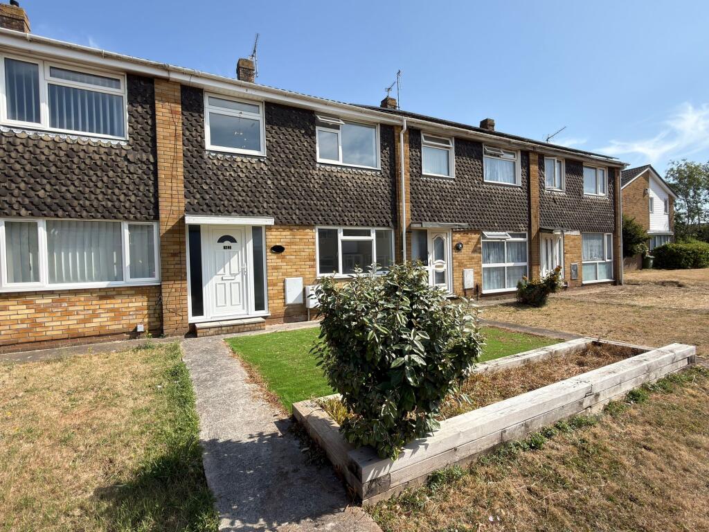 3 bed Mid Terraced House for rent in Yate. From Milburys - Chipping Sodbury