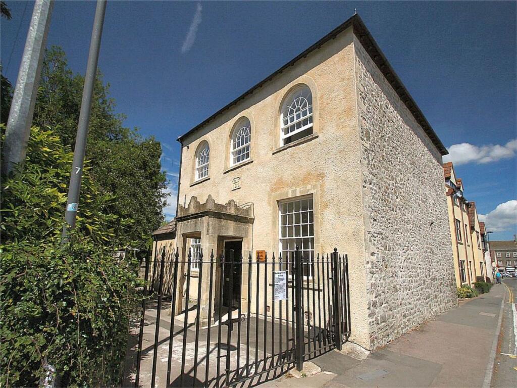 2 bed 1st Floor Flat for rent in Chipping Sodbury. From Milburys - Chipping Sodbury 2 bed 1st Floor Flat for rent in Chipping Sodbury. From Milburys - Chipping Sodbury