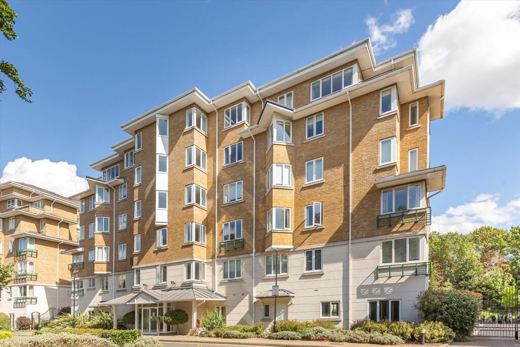 3 bed 1st Floor Flat for rent in Richmond. From Knight Frank = Richmond 3 bed 1st Floor Flat for rent in Richmond. From Knight Frank = Richmond