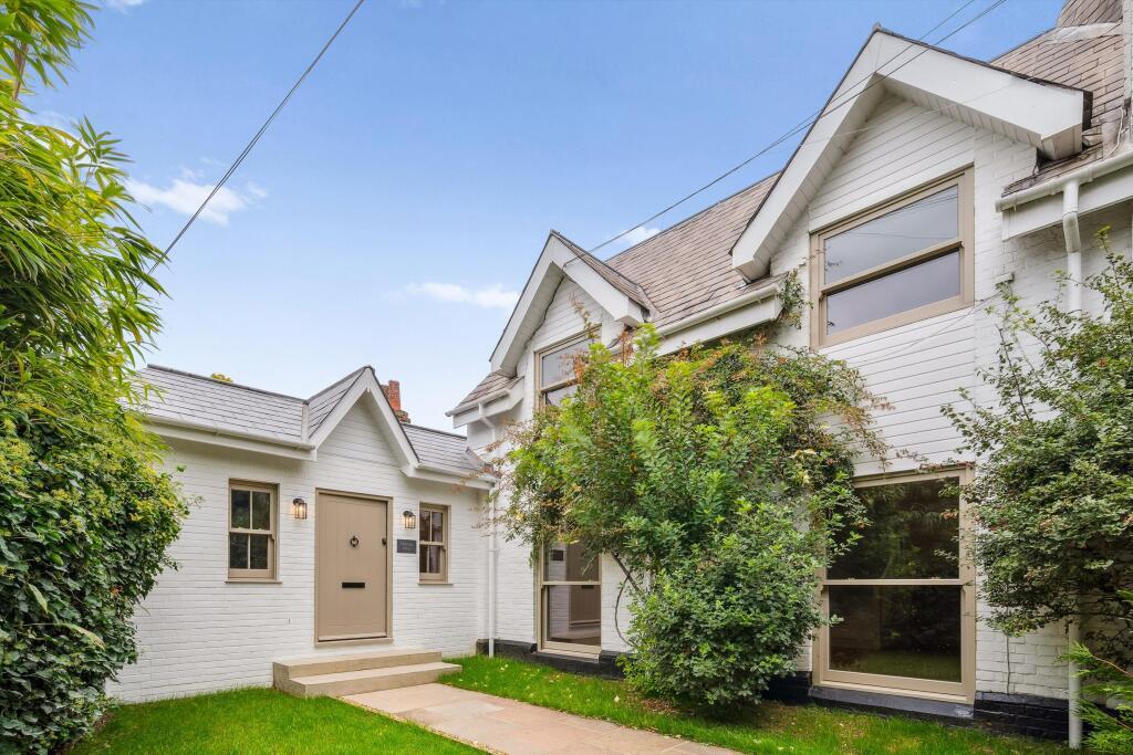 5 bed Detached for rent in Richmond. From Knight Frank = Richmond 5 bed Detached for rent in Richmond. From Knight Frank = Richmond