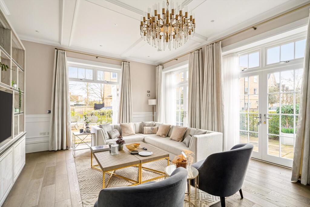 3 bed Annexe for rent in Richmond. From Knight Frank = Richmond 3 bed Annexe for rent in Richmond. From Knight Frank = Richmond