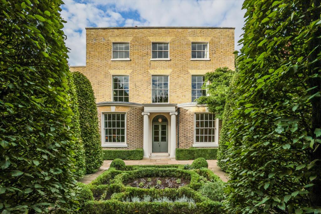 5 bed Detached for rent in Richmond. From Knight Frank = Richmond