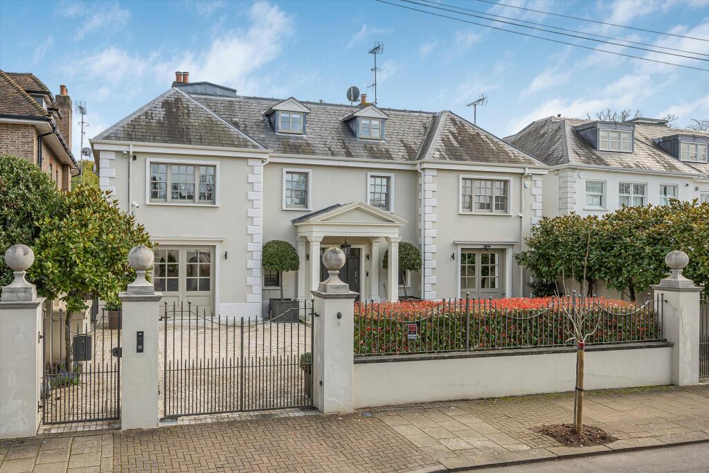 6 bed Detached for rent in London. From Knight Frank = Richmond