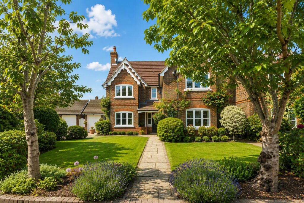 5 bed Detached for rent in Richmond. From Knight Frank = Richmond 5 bed Detached for rent in Richmond. From Knight Frank = Richmond