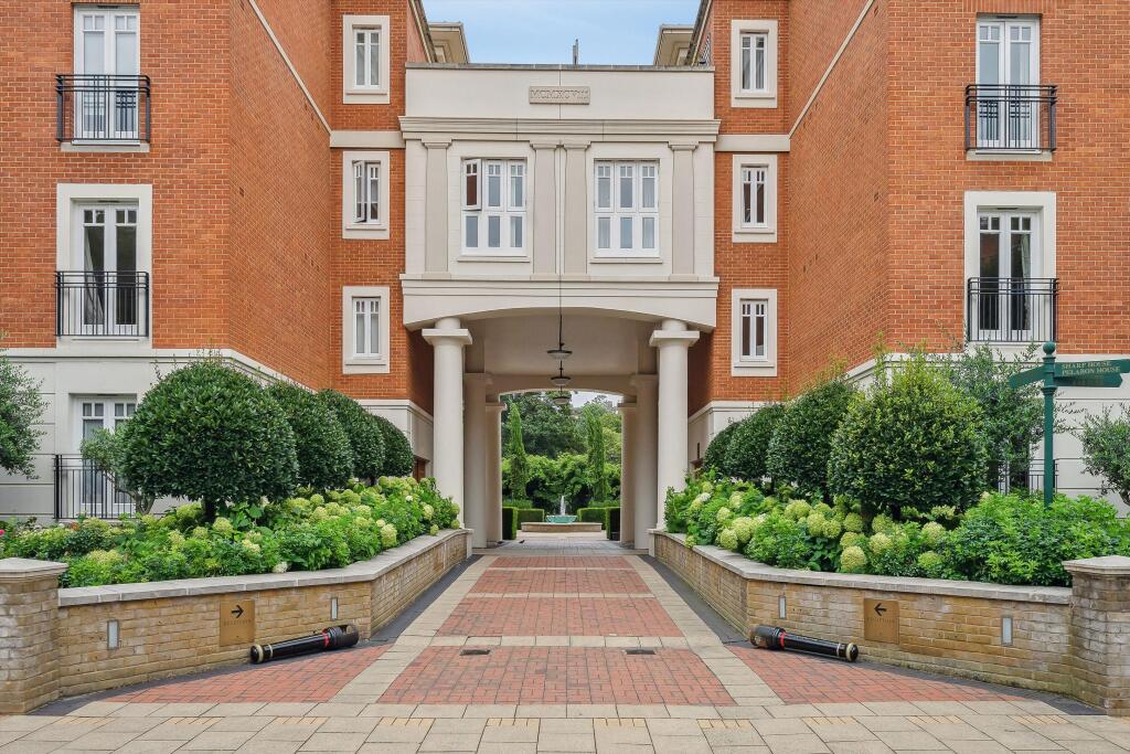1 bed 1st Floor Flat for rent in Twickenham. From Knight Frank = Richmond