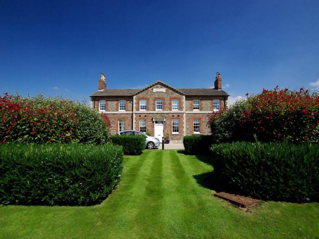 2 bed Detached for rent in Thornbury. From Milburys - Thornbury