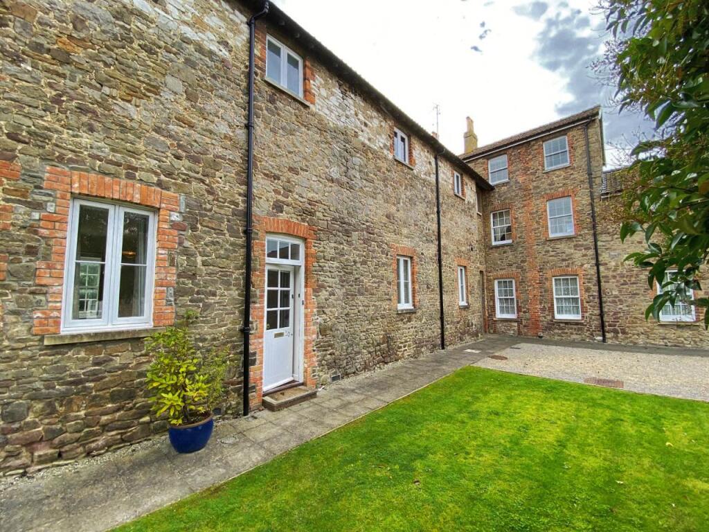 2 bed Detached for rent in Thornbury. From Milburys - Thornbury