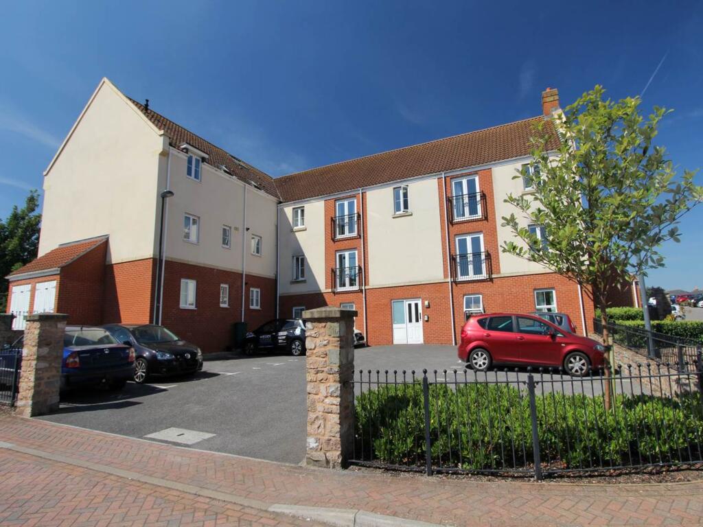 2 bed 1st Floor Flat for rent in Thornbury. From Milburys - Thornbury