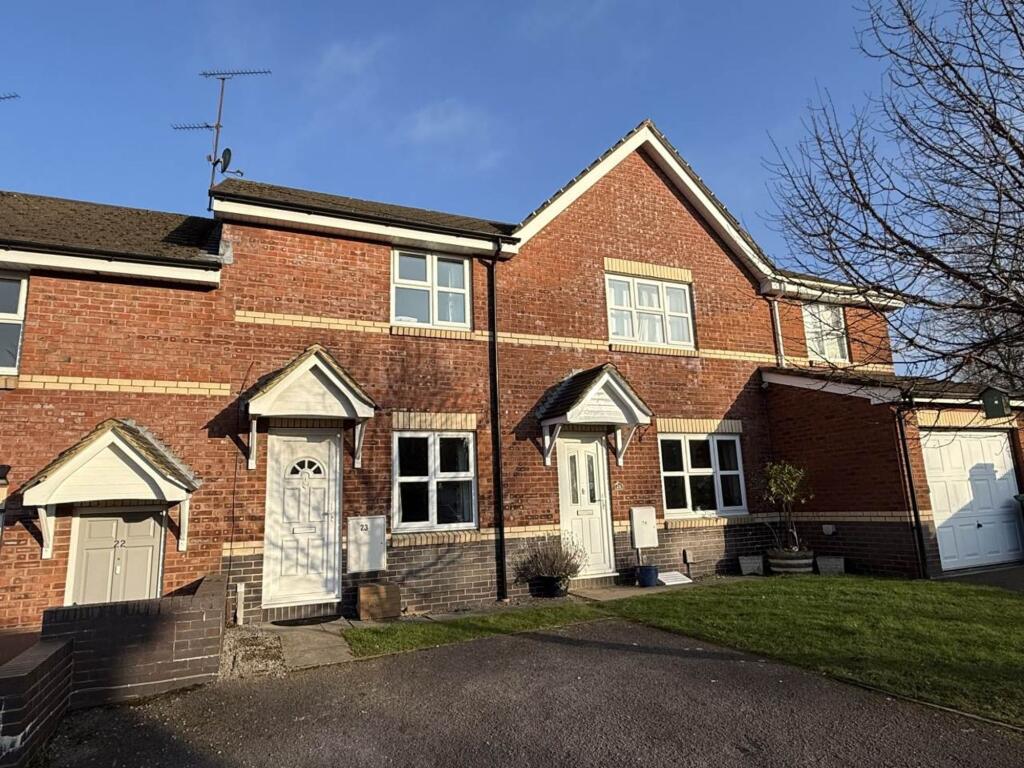 2 bed Mid Terraced House for rent in Thornbury. From Milburys - Thornbury