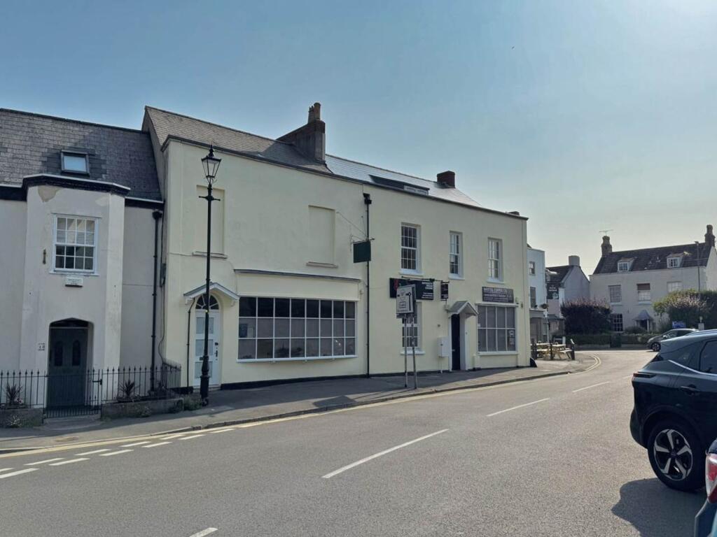 1 bed 1st Floor Flat for rent in Thornbury. From Milburys - Thornbury 1 bed 1st Floor Flat for rent in Thornbury. From Milburys - Thornbury