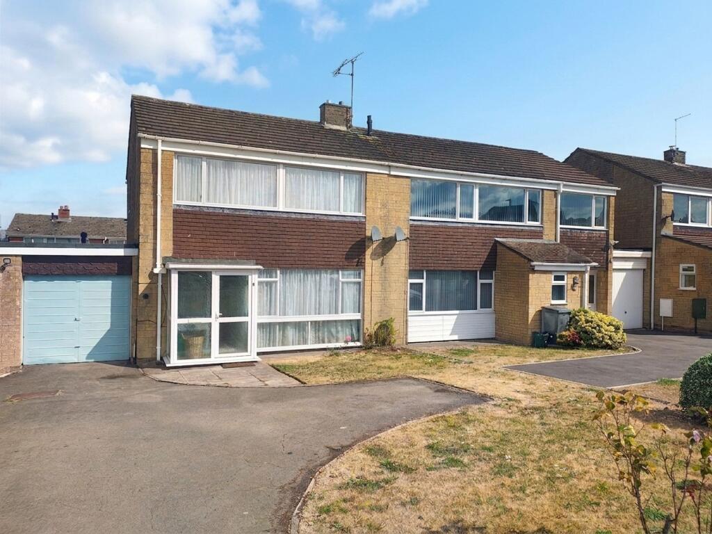3 bed Semi Detached for rent in Thornbury. From Milburys - Thornbury
