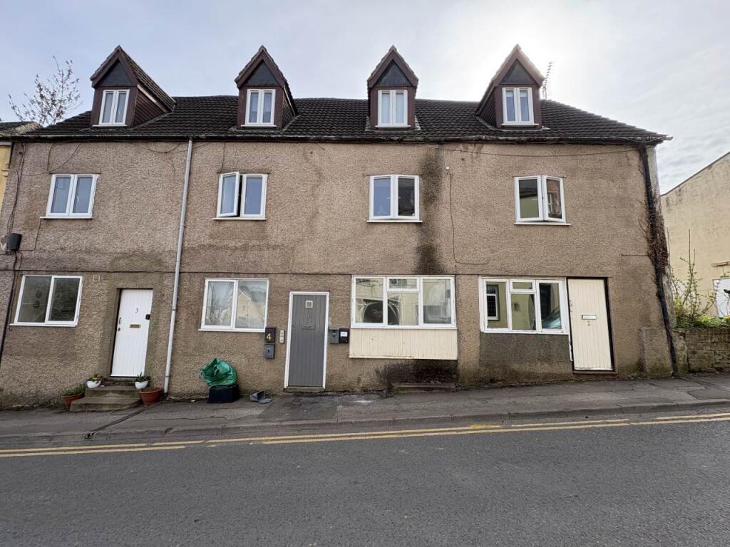 1 bed 1st Floor Flat for rent in Dursley. From Milburys - Wotton-Under-Edge