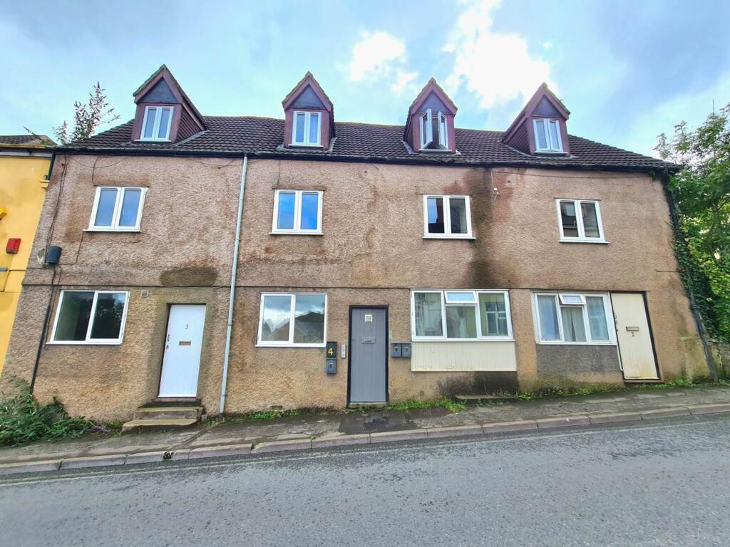 1 bed 1st Floor Flat for rent in Dursley. From Milburys - Wotton-Under-Edge
