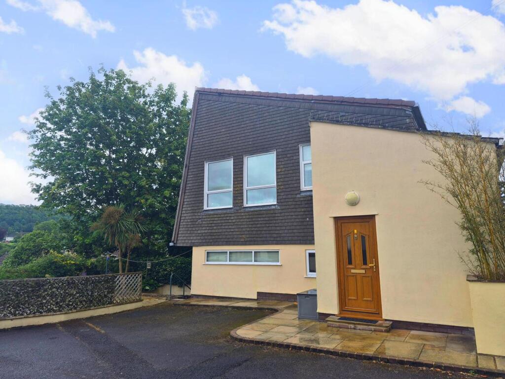 3 bed Semi Detached for rent in Wotton-under-Edge. From Milburys - Wotton-Under-Edge 3 bed Semi Detached for rent in Wotton-under-Edge. From Milburys - Wotton-Under-Edge