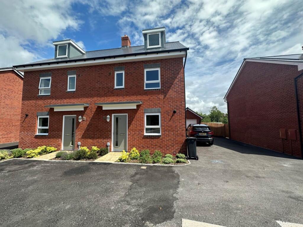 4 bed Semi Detached for rent in Charfield. From Milburys - Wotton-Under-Edge 4 bed Semi Detached for rent in Charfield. From Milburys - Wotton-Under-Edge