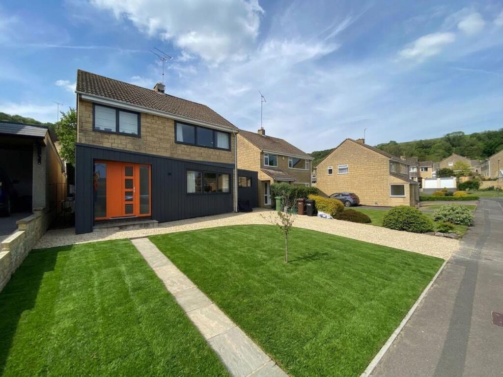 4 bed Detached for rent in Wotton-under-Edge. From Milburys - Wotton-Under-Edge 4 bed Detached for rent in Wotton-under-Edge. From Milburys - Wotton-Under-Edge