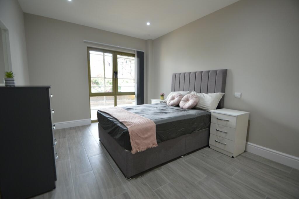 1 bed Apartment for rent in George Green. From The Frost Partnership - Langley