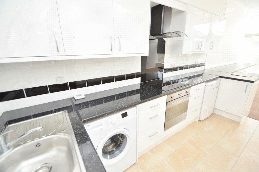 2 bed Apartment for rent in Richings Park. From The Frost Partnership - Langley
