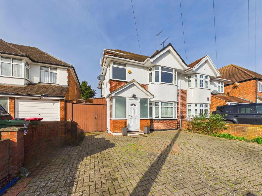 4 bed Semi Detached for rent in Datchet. From The Frost Partnership - Langley 4 bed Semi Detached for rent in Datchet. From The Frost Partnership - Langley