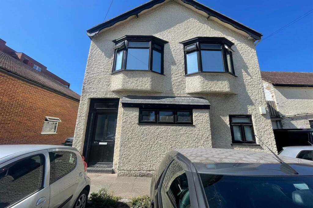 2 bed Apartment for rent in Newhaven. From Premier Lets & Sales - Sussex Coast 2 bed Apartment for rent in Newhaven. From Premier Lets & Sales - Sussex Coast