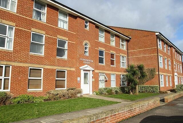 1 bed Apartment for rent in Seaford. From Premier Lets & Sales - Sussex Coast