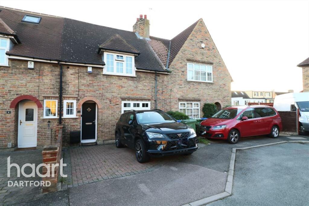 2 bed Mid Terraced House for rent in Crayford. From haart Dartford