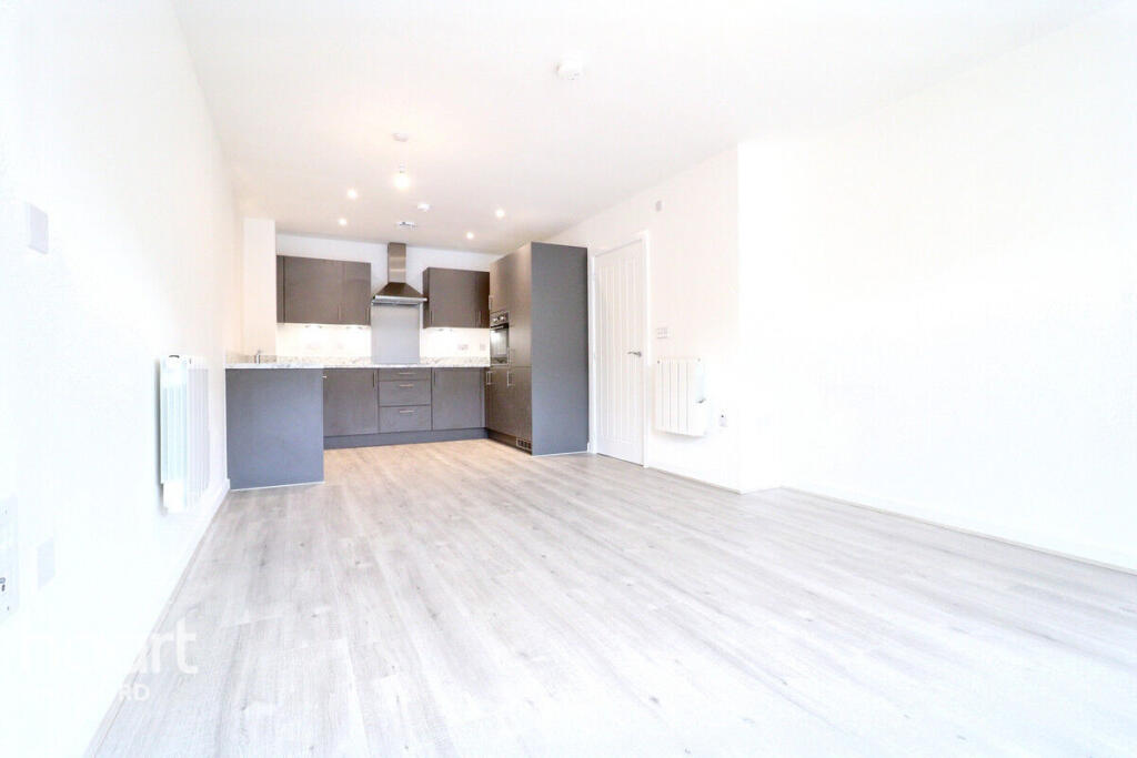 2 bed Apartment for rent in Swanscombe. From haart - Dartford