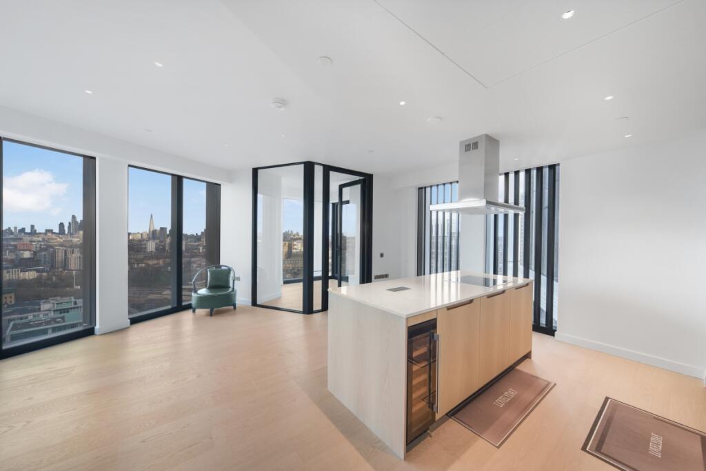 2 bed Apartment for rent in Clapham. From JLL - Battersea 2 bed Apartment for rent in Clapham. From JLL - Battersea