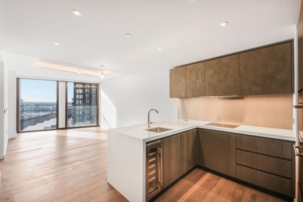 1 bed Apartment for rent in Clapham. From JLL - Battersea
