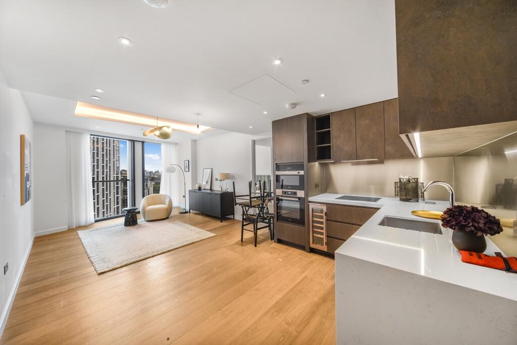 2 bed Apartment for rent in Westminster. From JLL - Battersea 2 bed Apartment for rent in Westminster. From JLL - Battersea