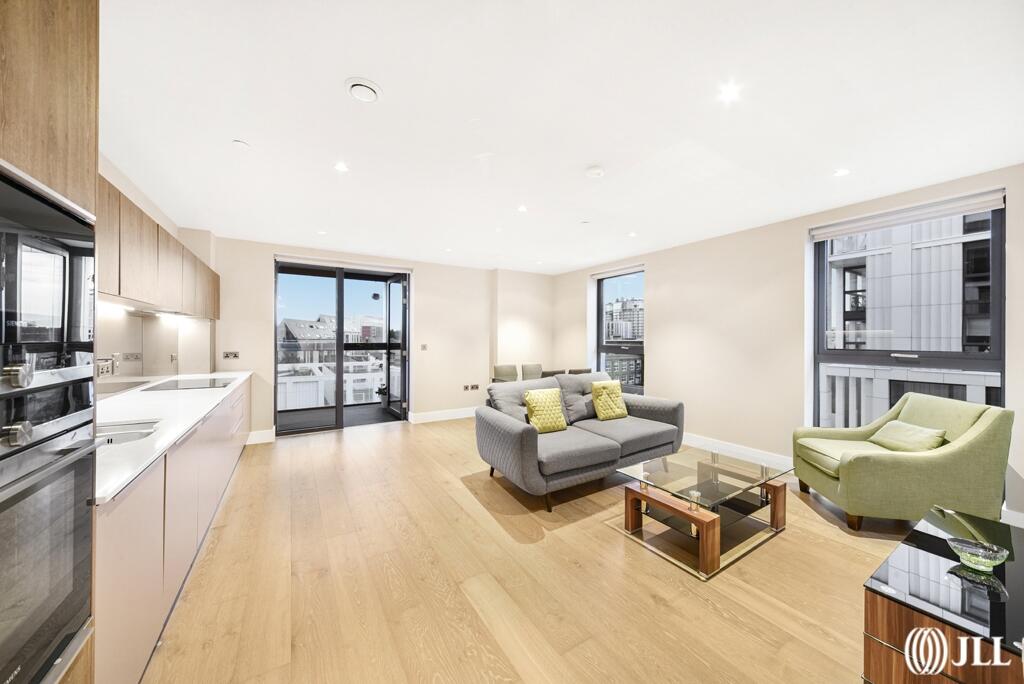 2 bed Apartment for rent in Clapham. From JLL - Battersea 2 bed Apartment for rent in Clapham. From JLL - Battersea