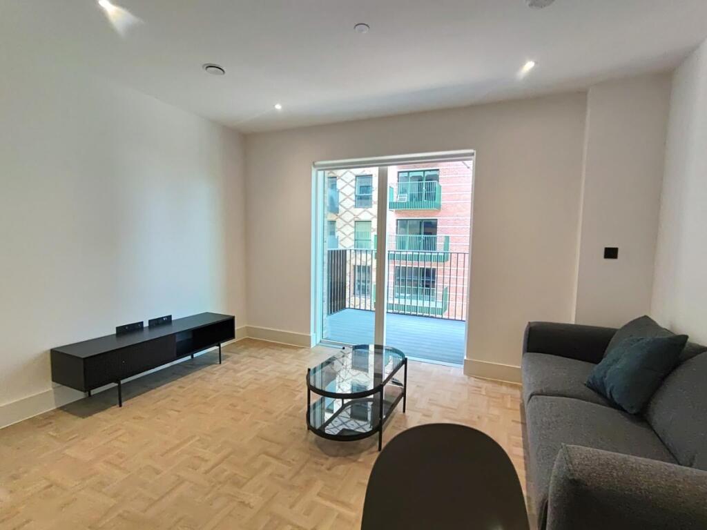 1 bed Apartment for rent in . From JLL - Battersea