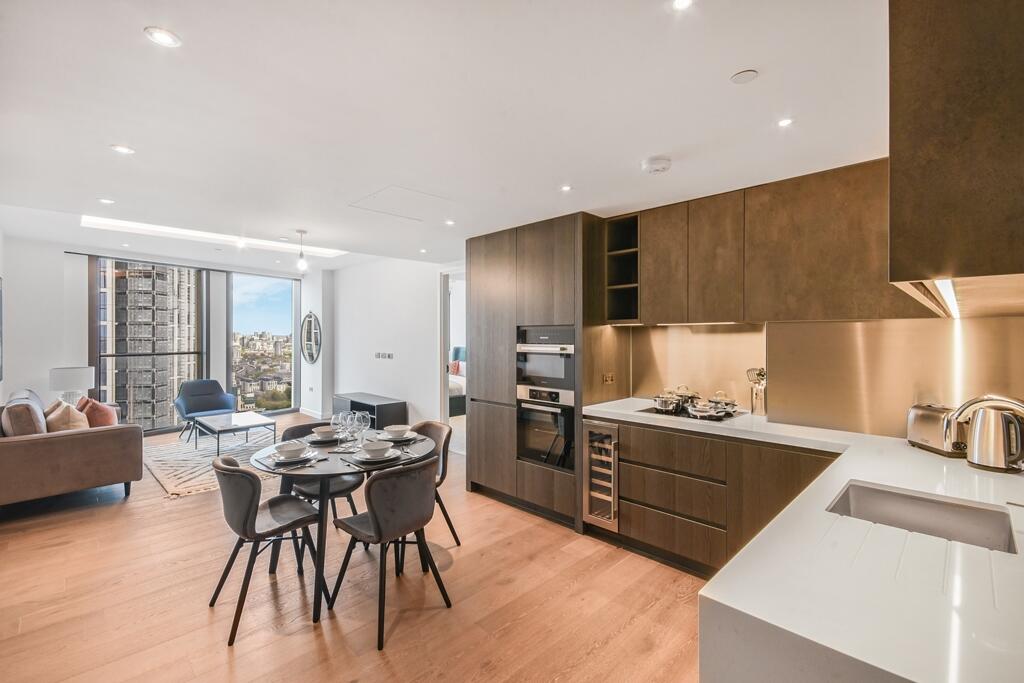 2 bed Apartment for rent in Clapham. From JLL - Battersea 2 bed Apartment for rent in Clapham. From JLL - Battersea